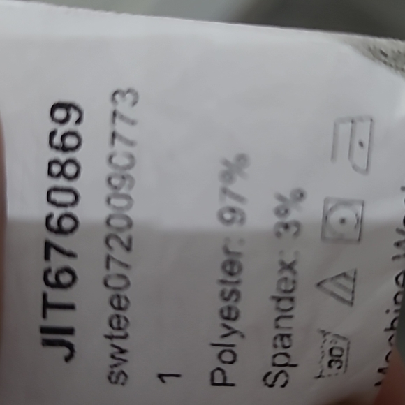 SHEIN WOMEN'S LONGSLEEVE V NECK CROP TEE - Picture 5 of 5